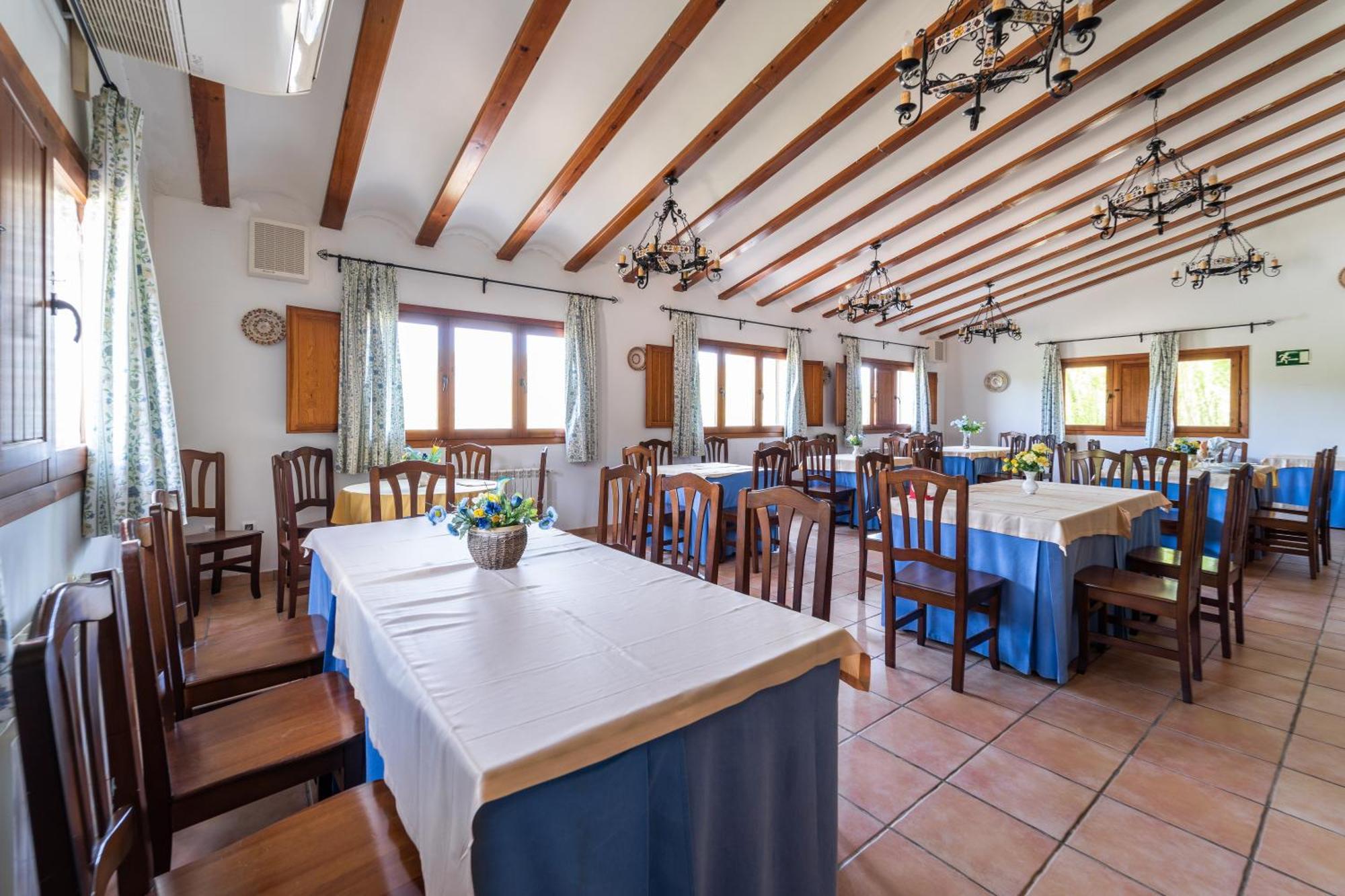 El Moral Centro De Turismo Rural Valdecanas Экстерьер фото